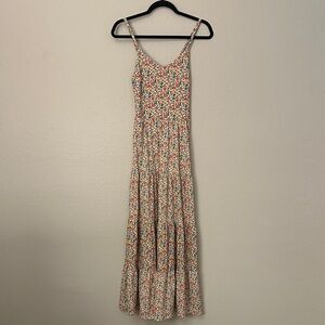 Chic Floral Maxi Dress with Spaghetti Straps